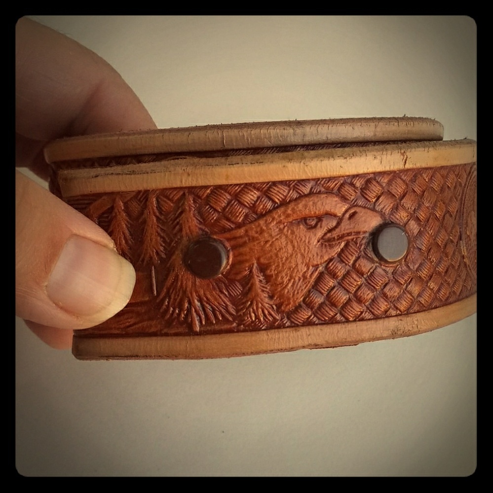 Mens Vintage brown eagle belt